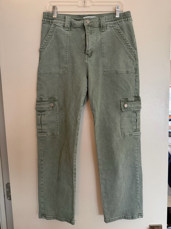 Vervet Pants - Women's Olive Green Cargo Pants with Utility Pockets